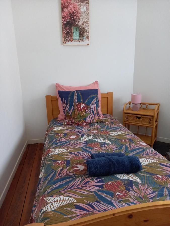 Appartement, 2Eme Etage Avec Piscine Partagee Sedan Buitenkant foto