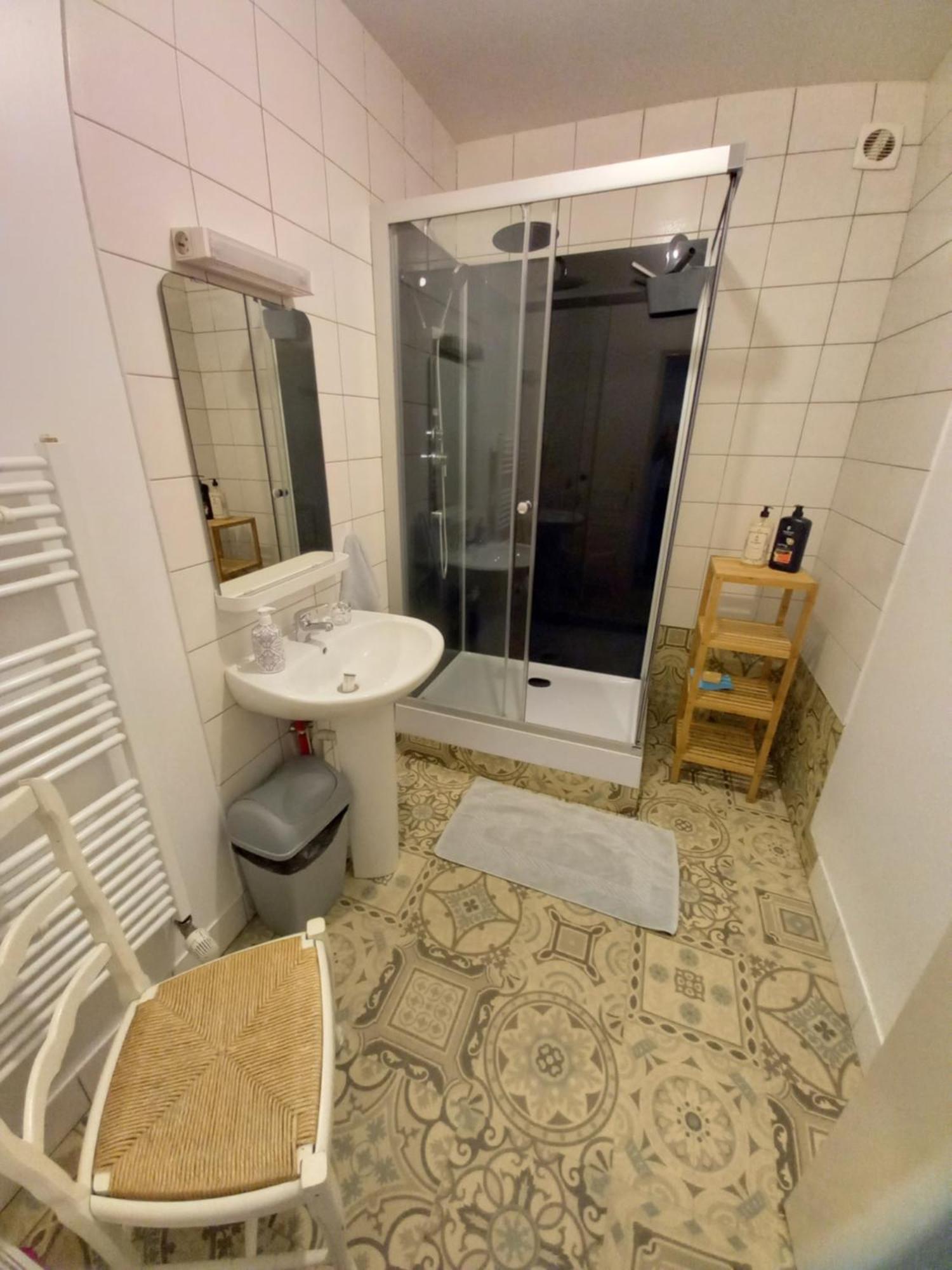 Appartement, 2Eme Etage Avec Piscine Partagee Sedan Buitenkant foto