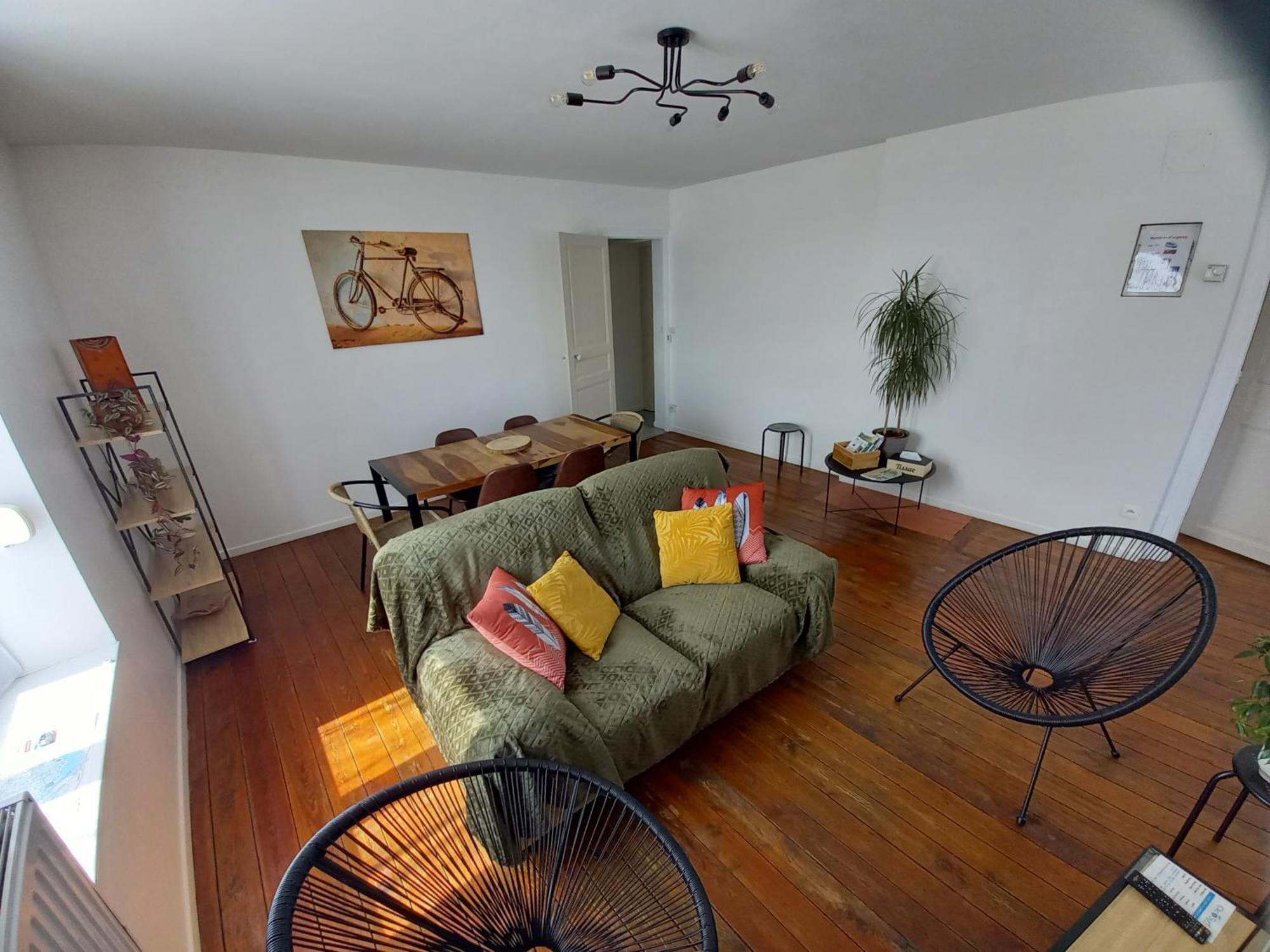 Appartement, 2Eme Etage Avec Piscine Partagee Sedan Buitenkant foto